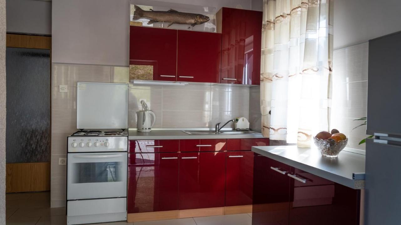 Apartment Kremzar 洛克维 外观 照片